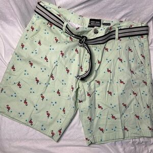 Men’s size 38 belted flamingo print shorts, soft comfortable for spring summer